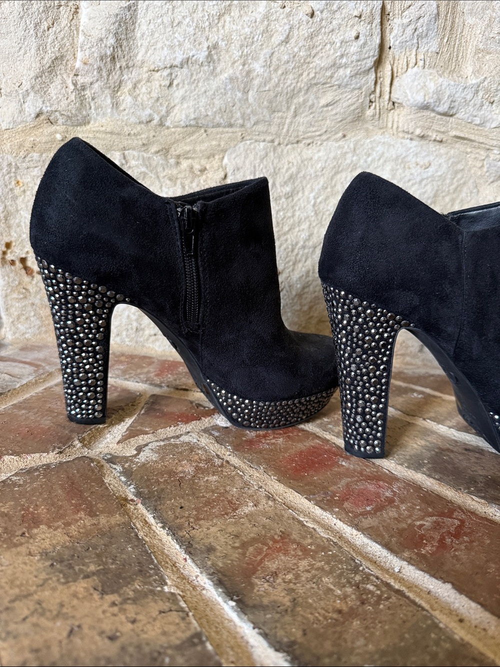 Gianni Bini Black Suede Crystal-Embellished Heel Ankle Booties - Picture 5 of 8